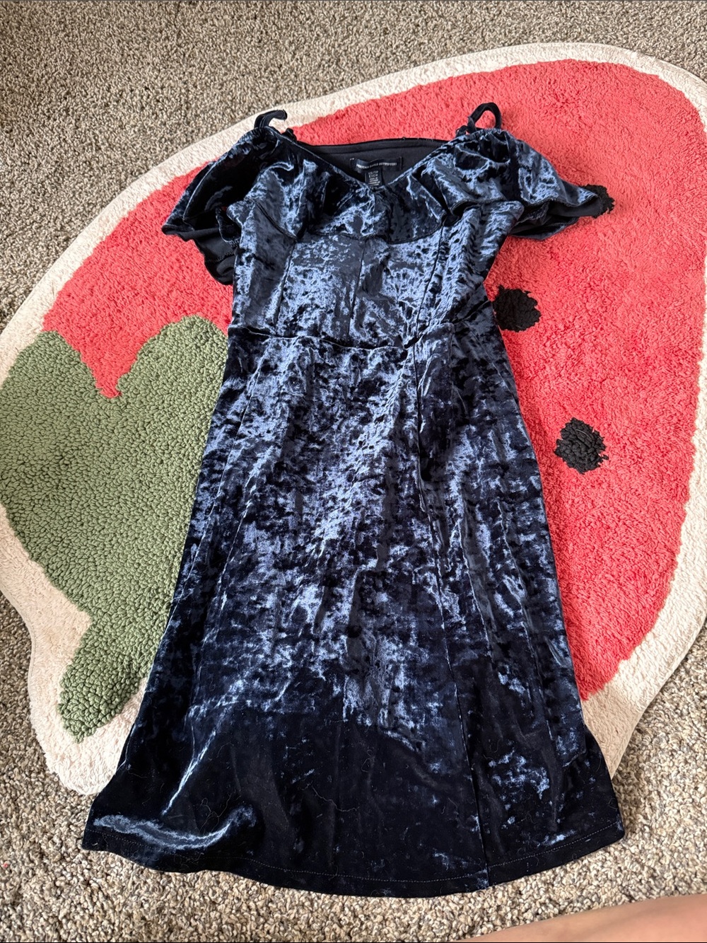 American Eagle Outfitters Black Crushed Velvet Off-Shoulder Midi Dress